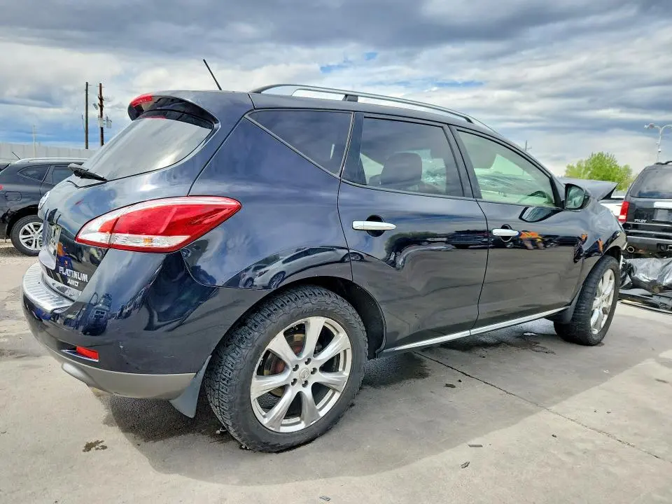 2013 NISSAN MURANO S  