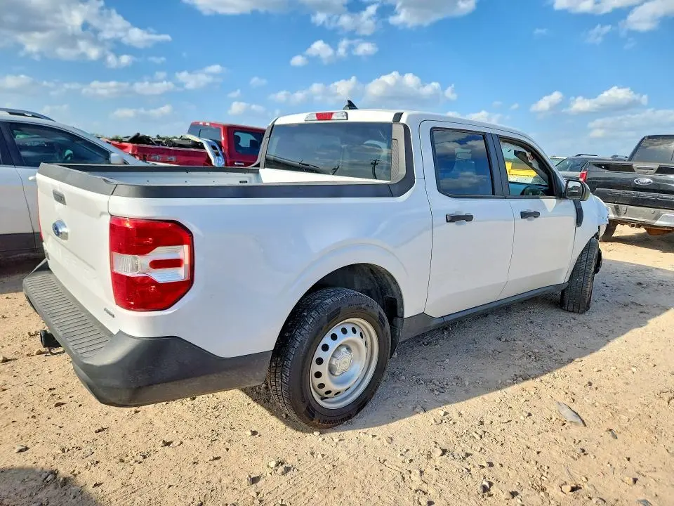 2023 FORD MAVERICK XL  