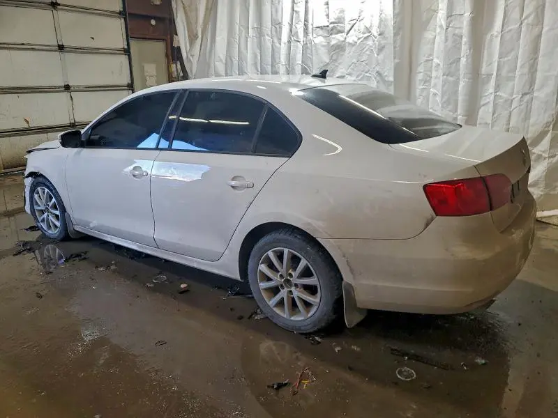 2012 VOLKSWAGEN JETTA SE  