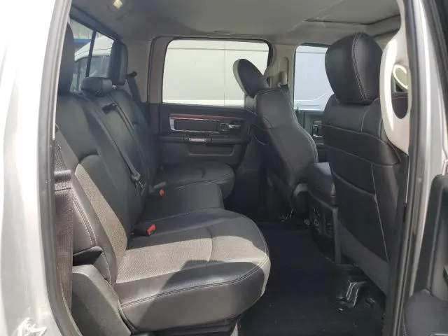 2016 RAM 2500 LARAMIE  