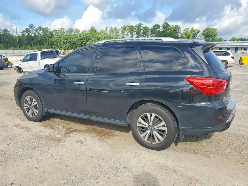 2017 NISSAN PATHFINDER S  