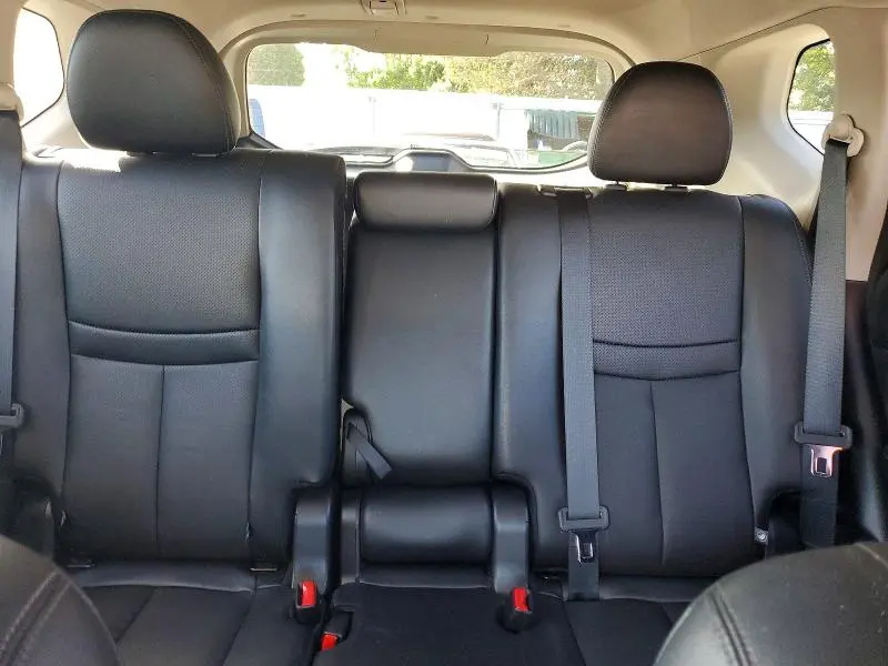 2019 NISSAN ROGUE SL  