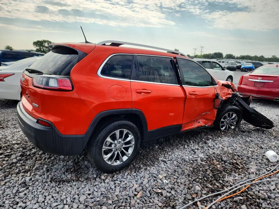 2021 JEEP CHEROKEE LATITUDE PLUS  