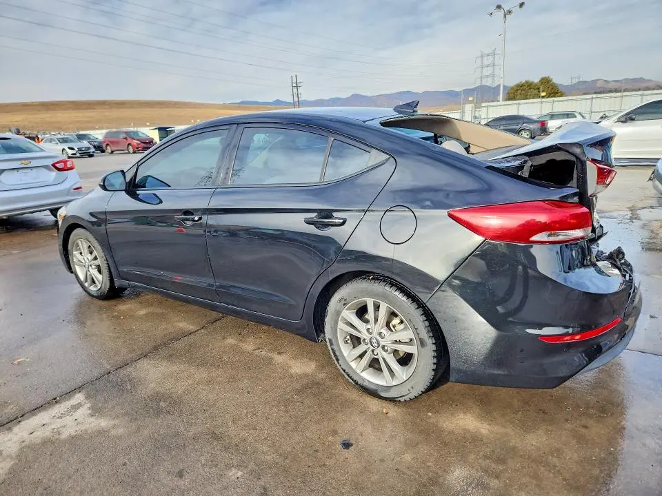 2018 HYUNDAI ELANTRA SEL  