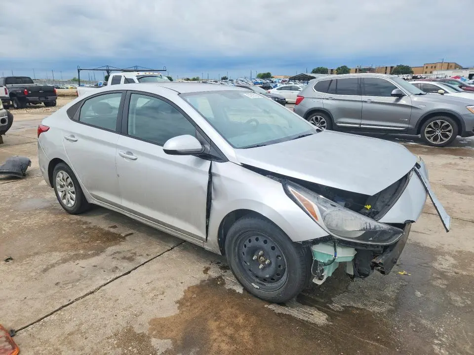 2020 HYUNDAI ACCENT SE  