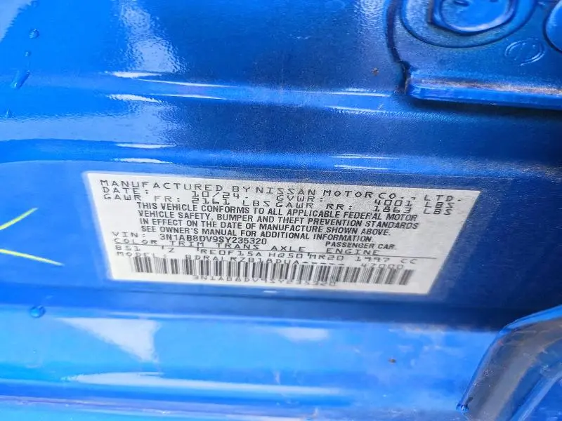 2025 NISSAN SENTRA SR  