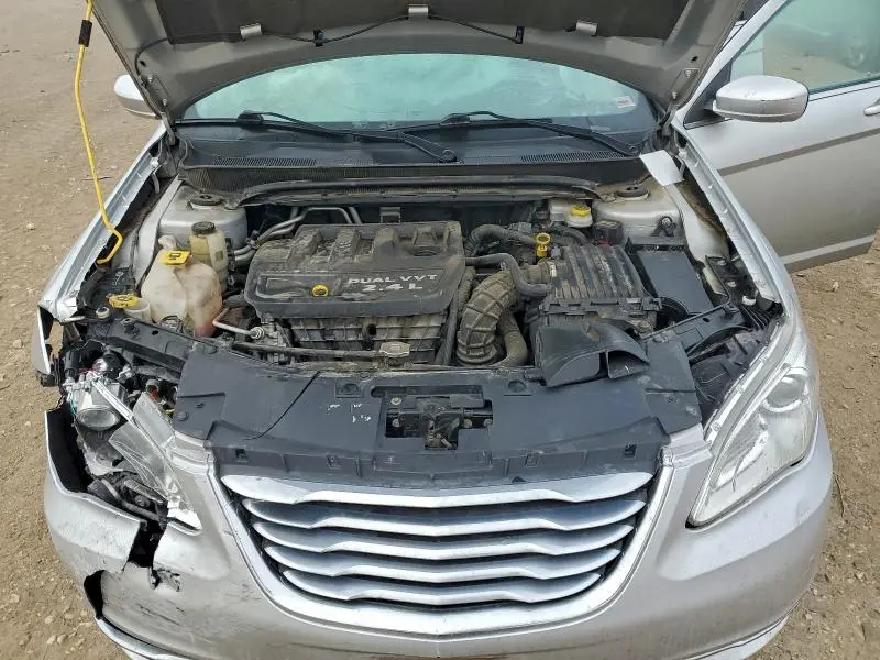 2012 CHRYSLER 200 LX  