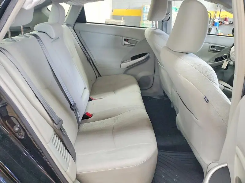 2015 TOYOTA PRIUS TWO  