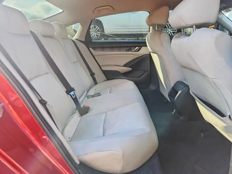 2018 HONDA ACCORD LX  