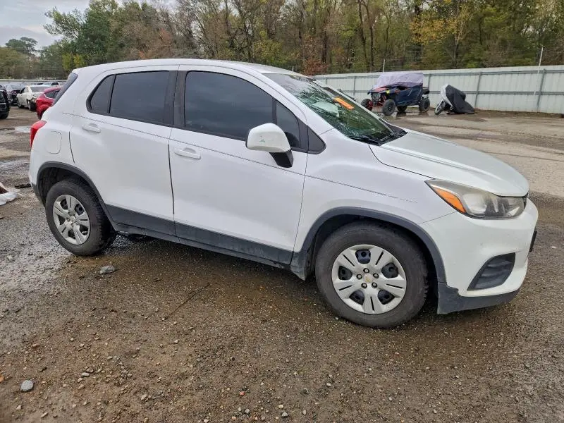 2017 CHEVROLET TRAX LS  