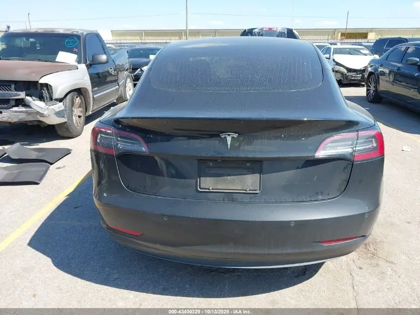 2019 TESLA MODEL 3  
