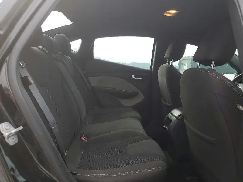 2015 DODGE DART SXT  