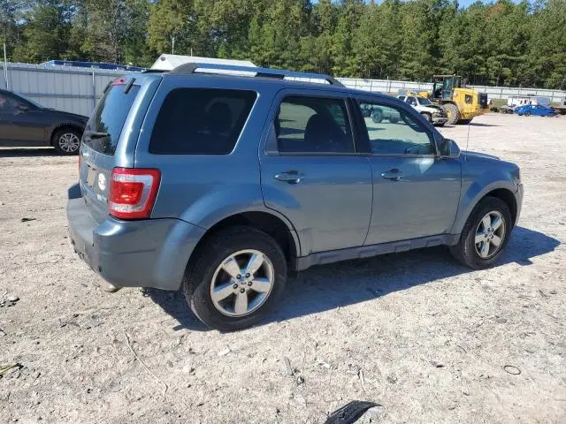 2011 FORD ESCAPE LIMITED  