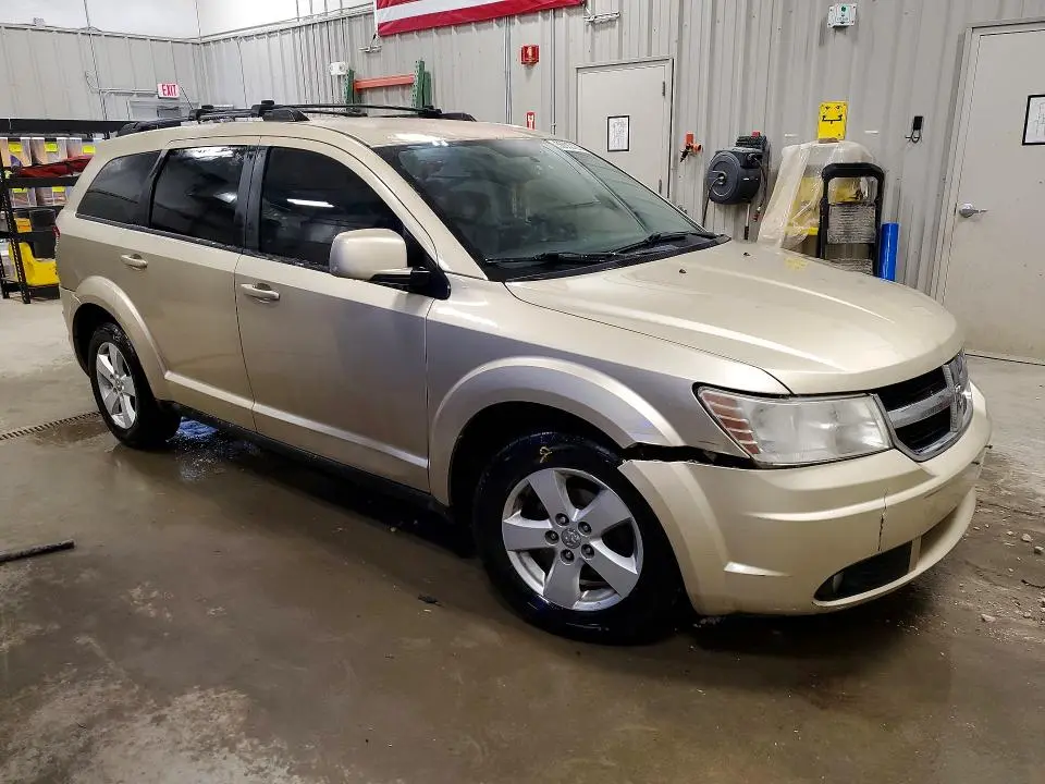 2010 DODGE JOURNEY SXT  