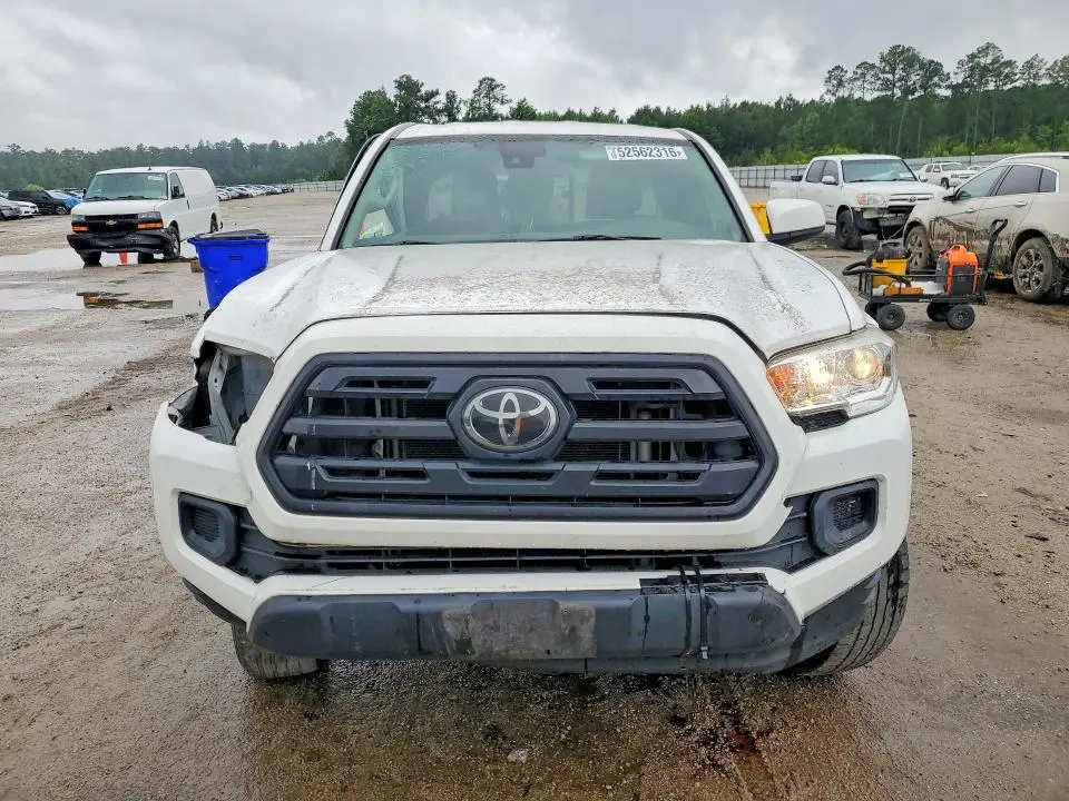 2019 TOYOTA TACOMA SR  