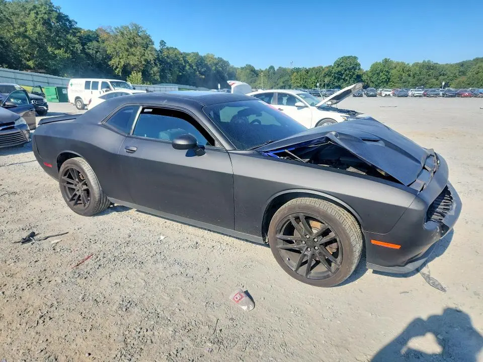 2019 DODGE CHALLENGER SXT  