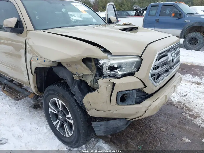 2016 TOYOTA TACOMA TRD SPORT