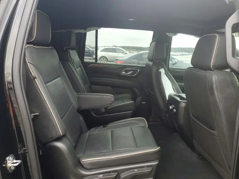 2023 GMC YUKON XL K1500 SLT  