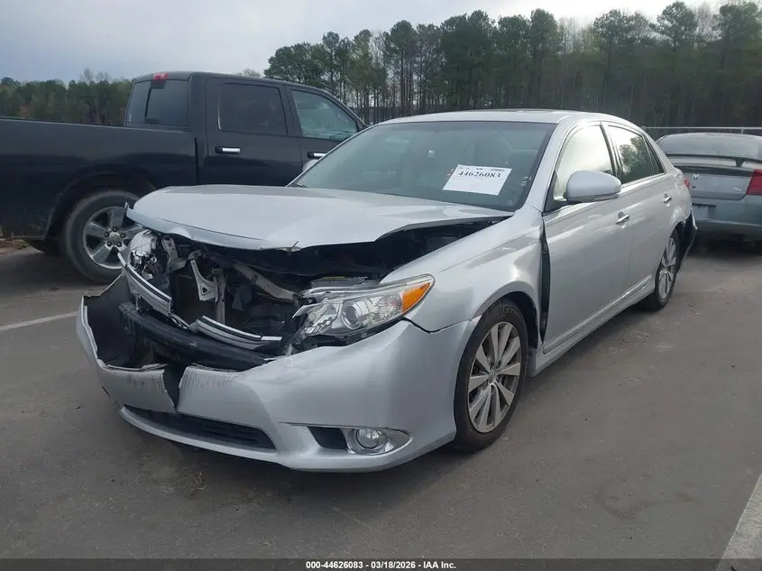 2011 TOYOTA AVALON LIMITED