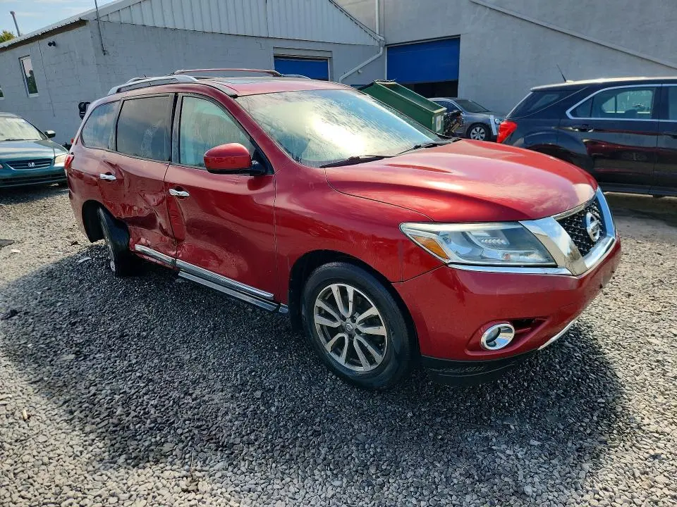 2014 NISSAN PATHFINDER SL  