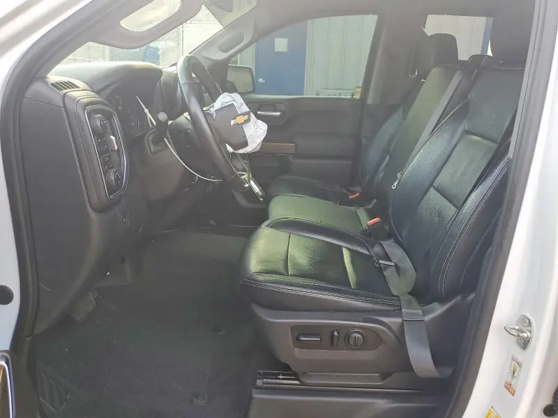 2021 CHEVROLET SILVERADO K1500 LT  