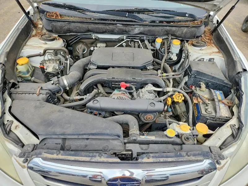 2011 SUBARU OUTBACK 2.5I PREMIUM  
