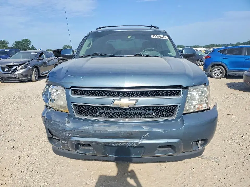 2011 CHEVROLET AVALANCHE LS  