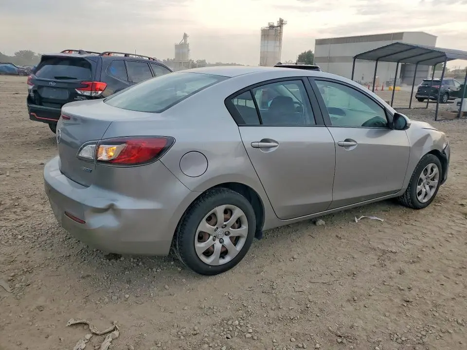 2013 MAZDA 3 I  