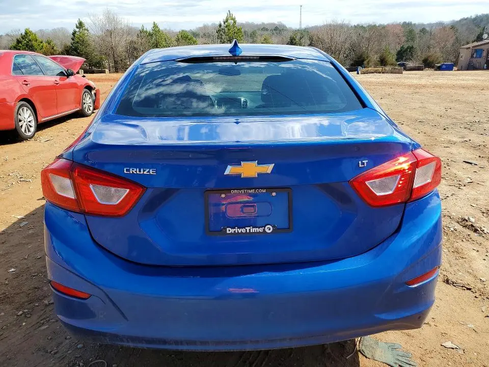 2018 CHEVROLET CRUZE LT  