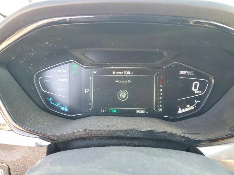 2022 KIA NIRO LXS  