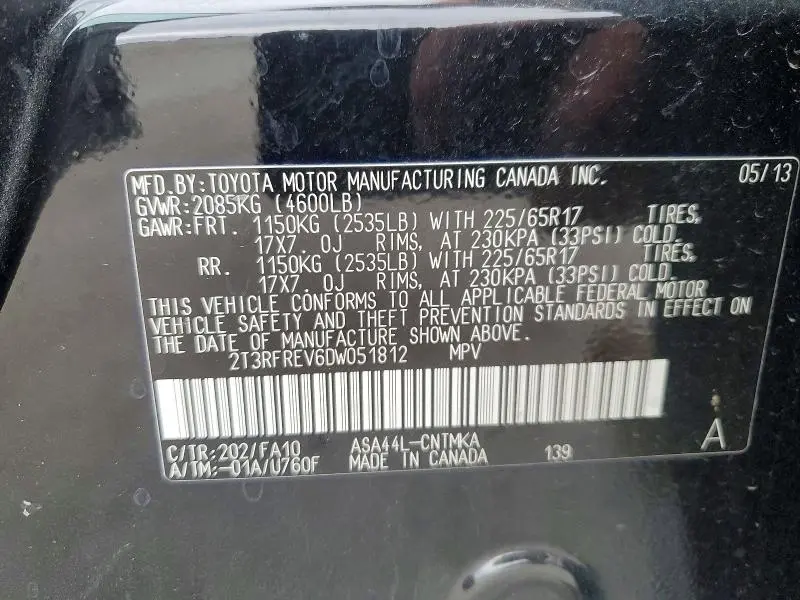 2013 TOYOTA RAV4 XLE  