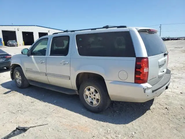 2010 CHEVROLET SUBURBAN C1500 LT  