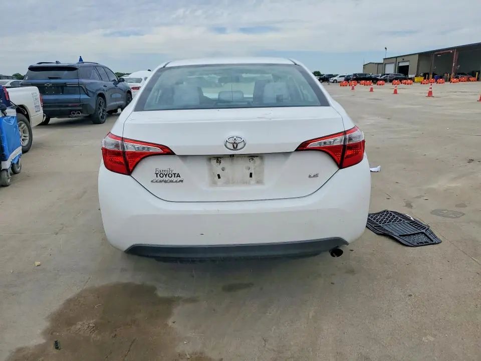 2016 TOYOTA COROLLA LE  