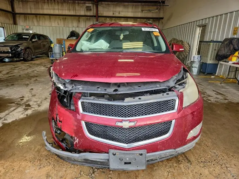 2011 CHEVROLET TRAVERSE LT  
