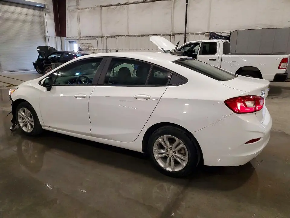 2019 CHEVROLET CRUZE LS  