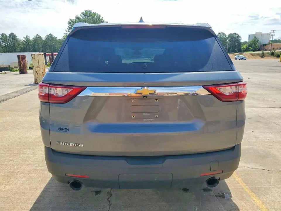2020 CHEVROLET TRAVERSE LS  