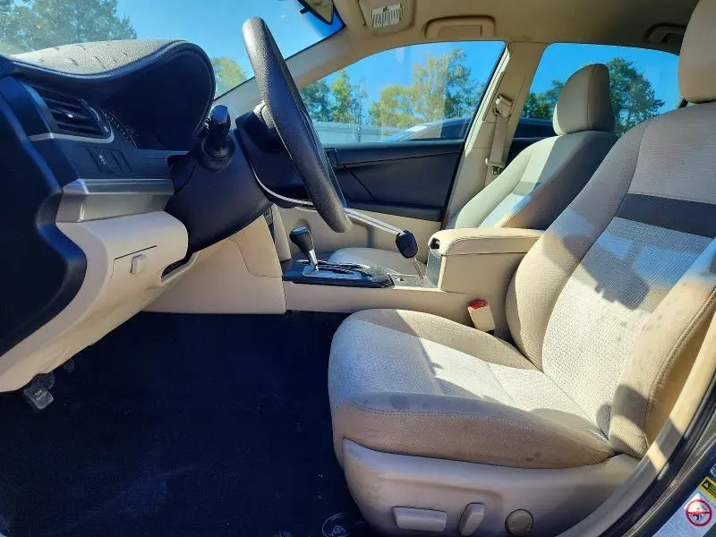 2012 TOYOTA CAMRY LE  