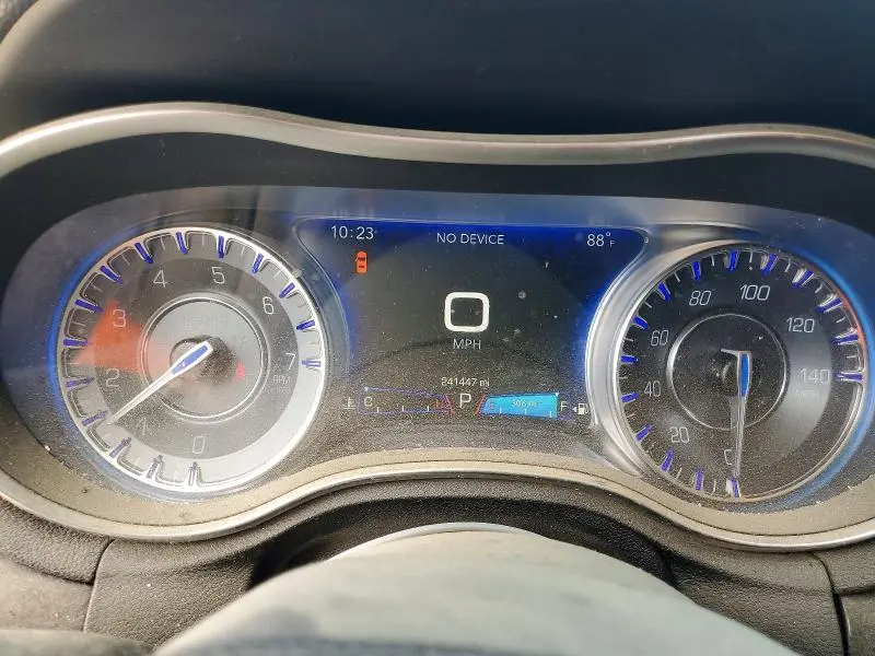 2016 CHRYSLER 300C   