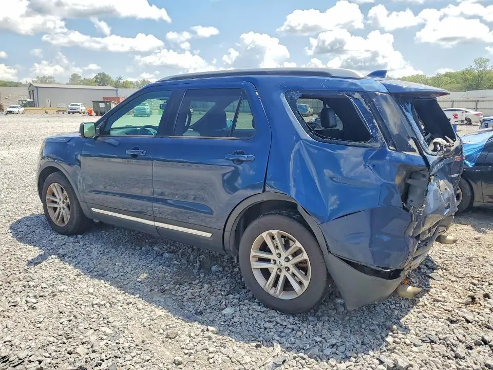 2017 FORD EXPLORER XLT  