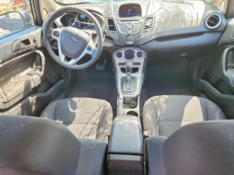 2018 FORD FIESTA SE  