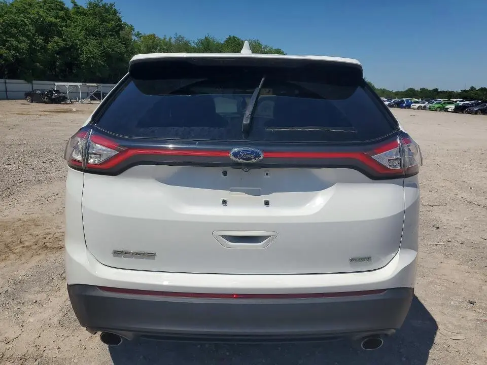 2015 FORD EDGE SE  
