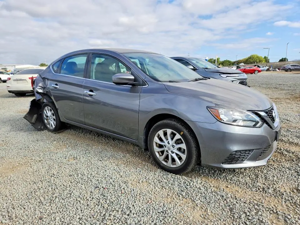 2018 NISSAN SENTRA SV  