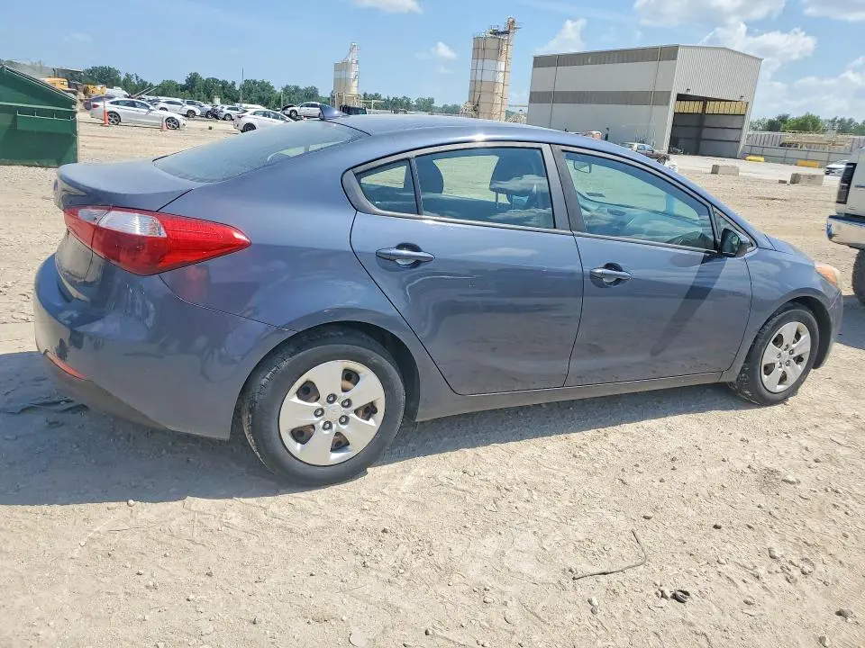 2016 KIA FORTE LX  