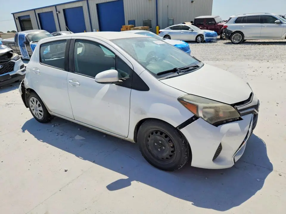 2016 TOYOTA YARIS 5-DOOR L  