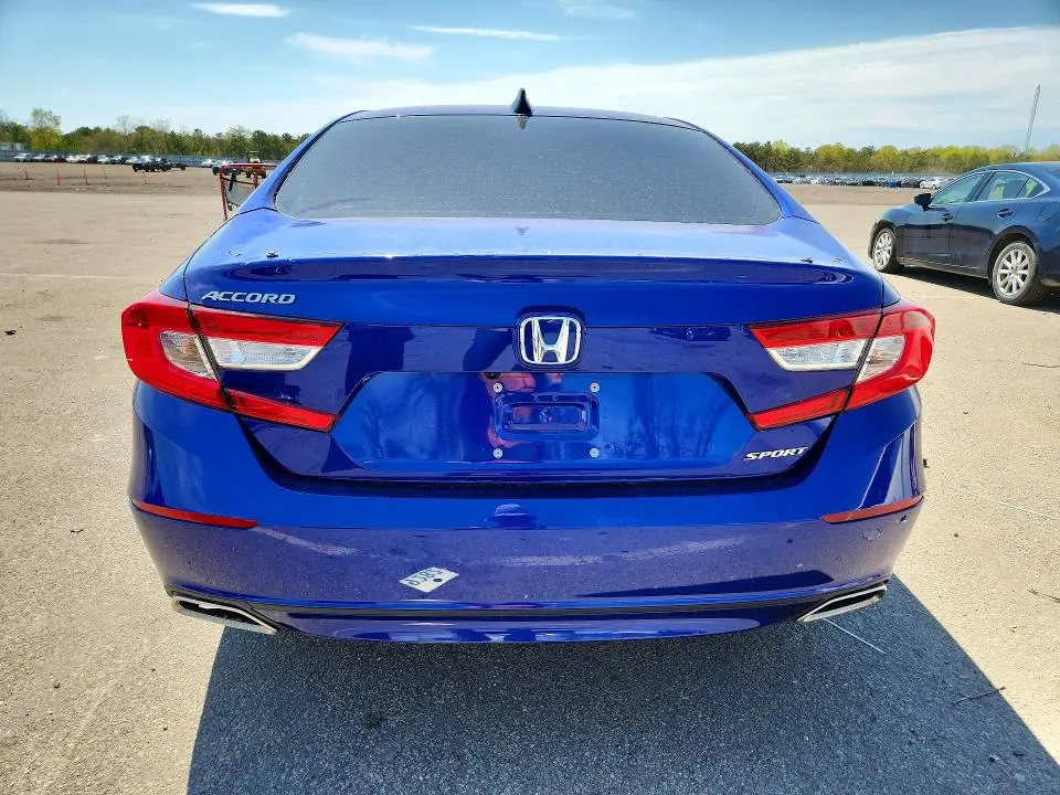 2022 HONDA ACCORD SPORT  