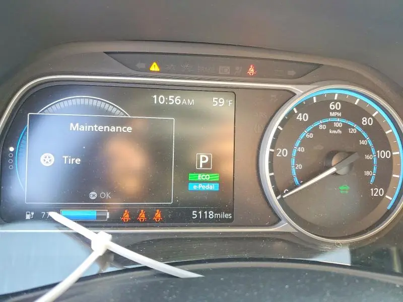 2025 NISSAN LEAF S  