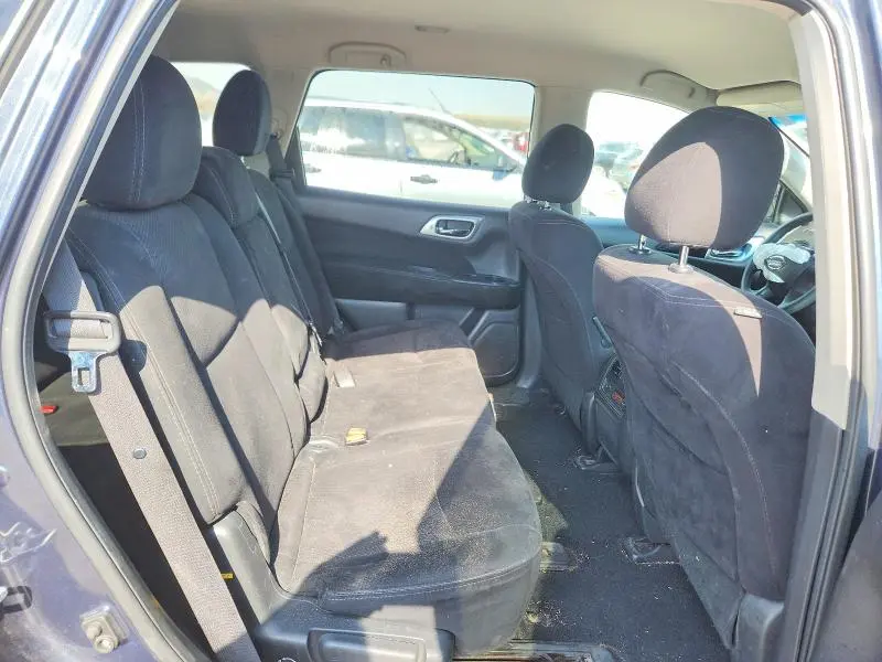 2016 NISSAN PATHFINDER S  