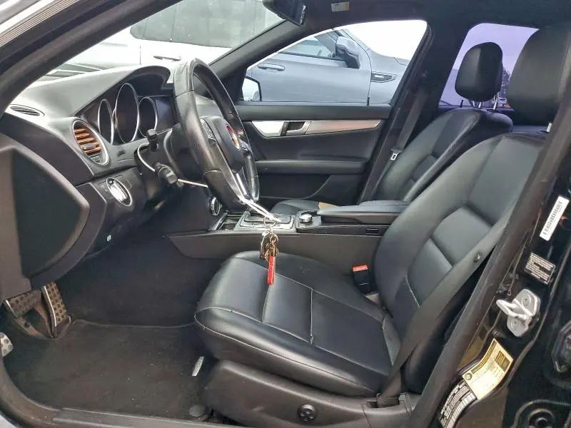 2012 MERCEDES-BENZ C 250  