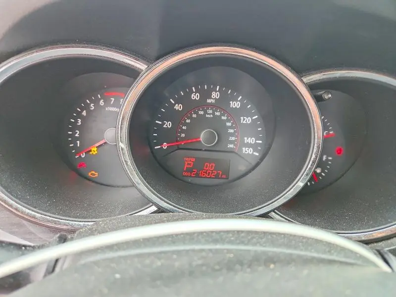 2011 KIA SORENTO LX  