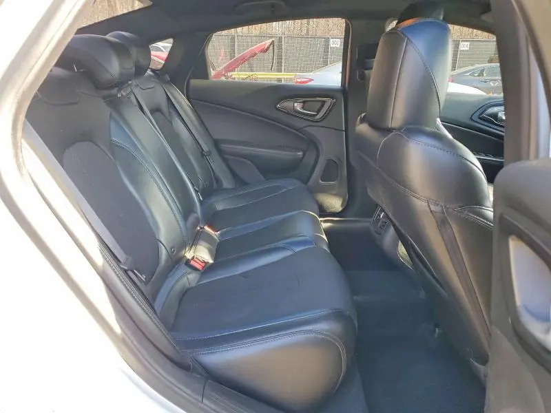 2016 CHRYSLER 200 S  